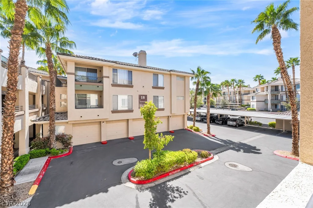 7173 Durango, Las Vegas, NV 89113