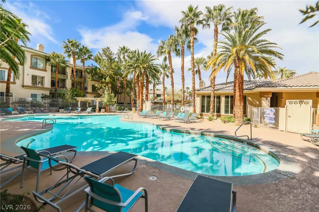 7173 Durango, Las Vegas, NV 89113