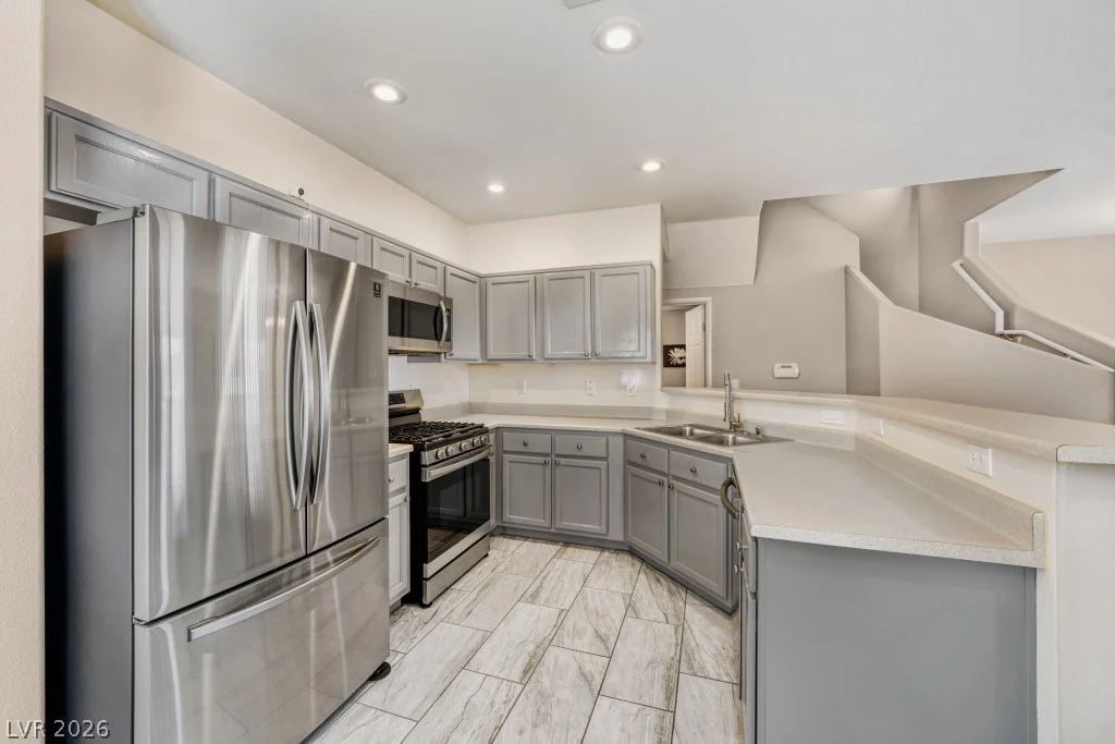 6481 Za Zu Pitts, Las Vegas, NV 89122