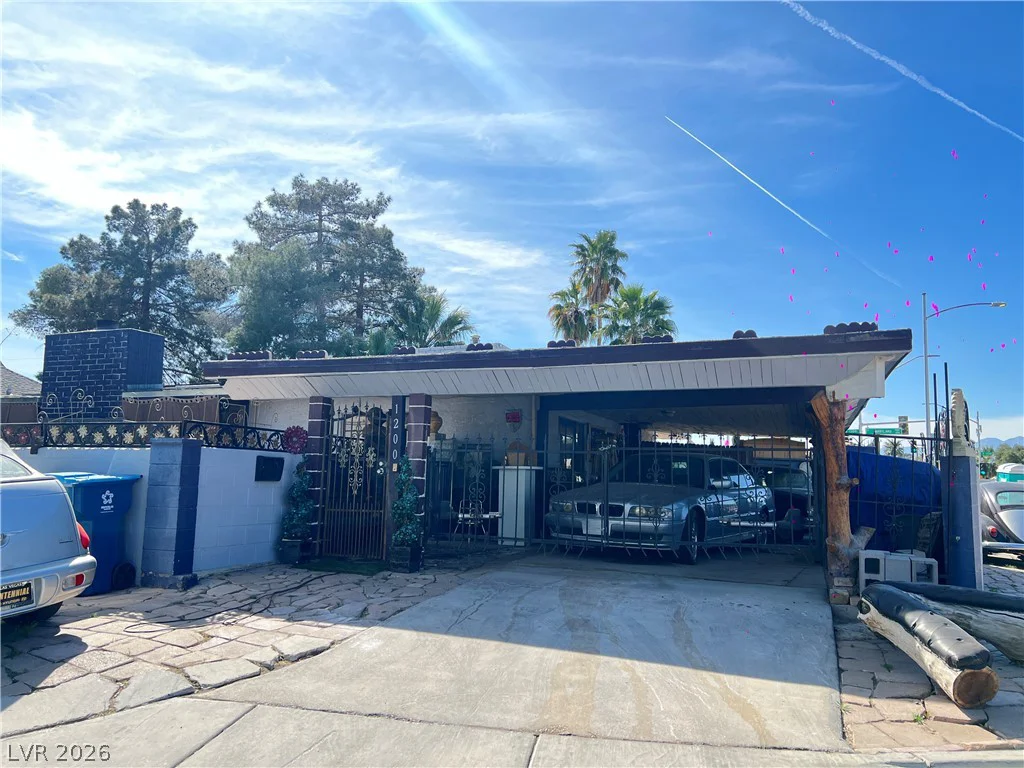 1200 Franklin, Las Vegas, NV 89104