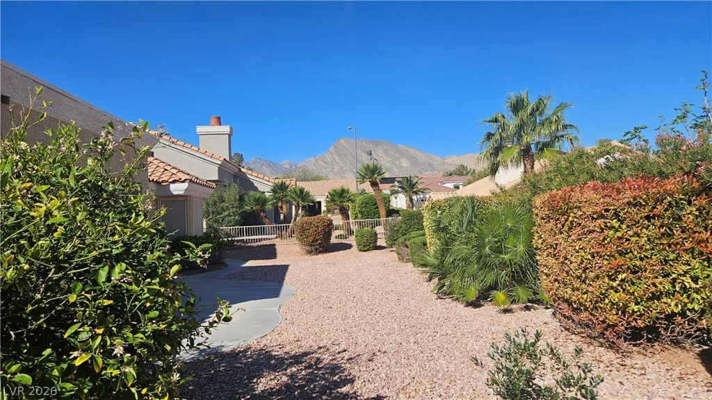 9912 Rosamond, Las Vegas, NV 89134