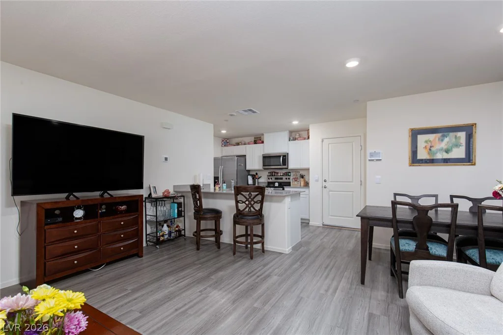 1596 Foley Bay, North Las Vegas, NV 89084