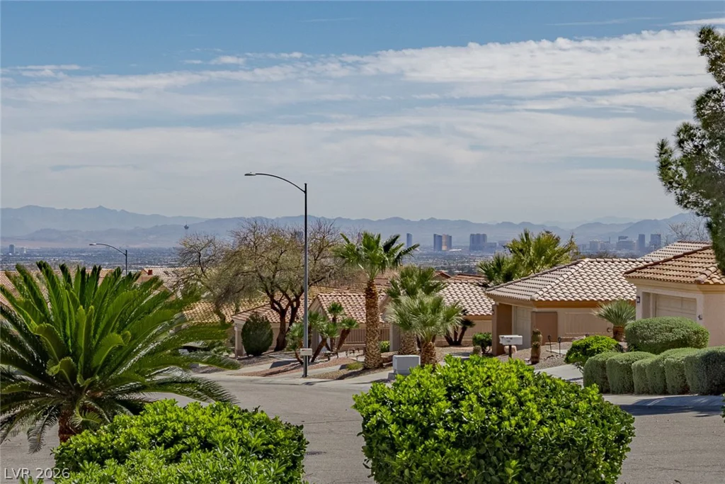 2535 Cog Hill, Las Vegas, NV 89134
