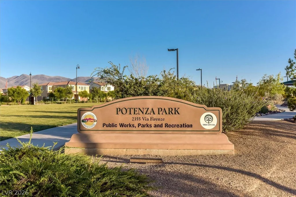 3193 Brescia Bank, Henderson, NV 89044