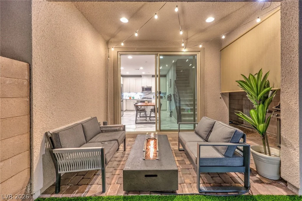 660 Tranquil Jade, Las Vegas, NV 89138
