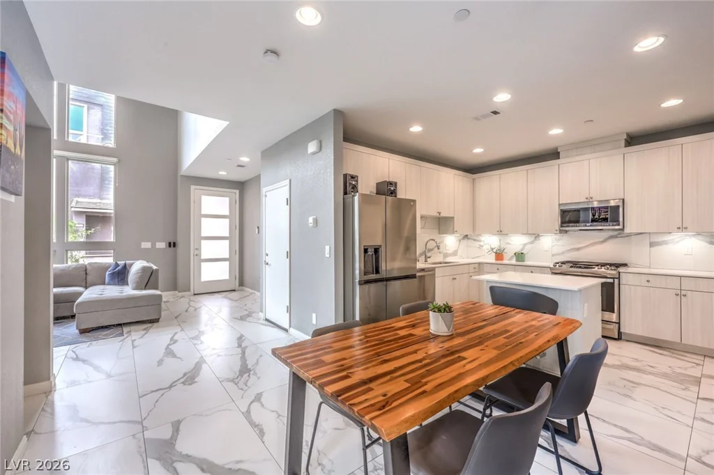 660 Tranquil Jade, Las Vegas, NV 89138