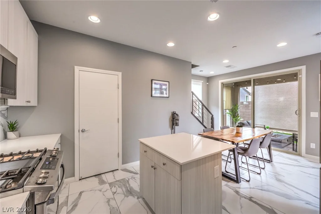 660 Tranquil Jade, Las Vegas, NV 89138