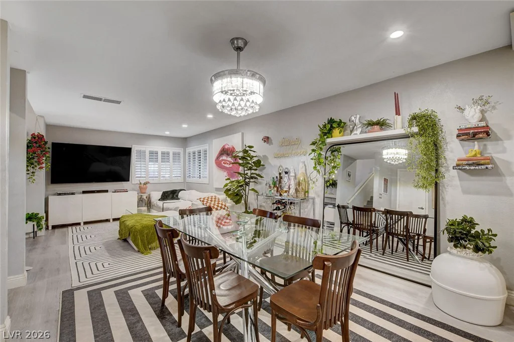 4425 Woodpine, Las Vegas, NV 89119
