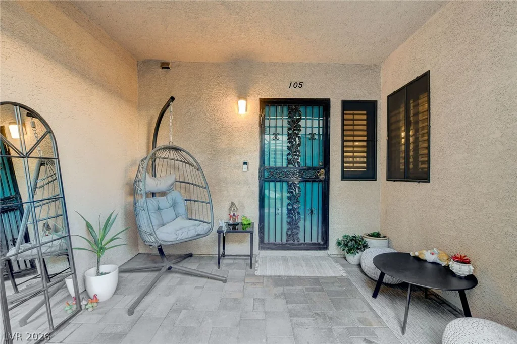 4425 Woodpine, Las Vegas, NV 89119
