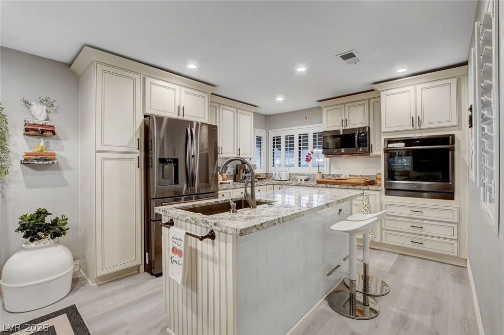 4425 Woodpine, Las Vegas, NV 89119