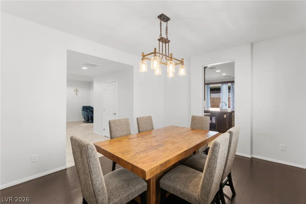 7584 Engleberg, Las Vegas, NV 89178