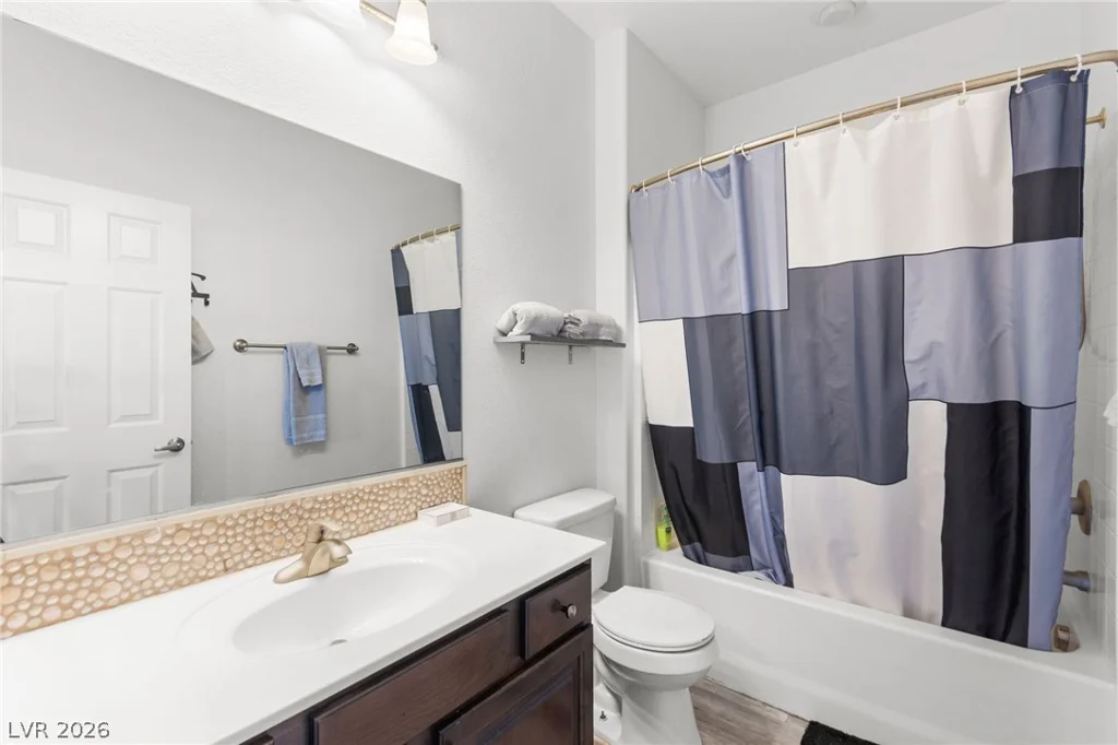 7584 Engleberg, Las Vegas, NV 89178