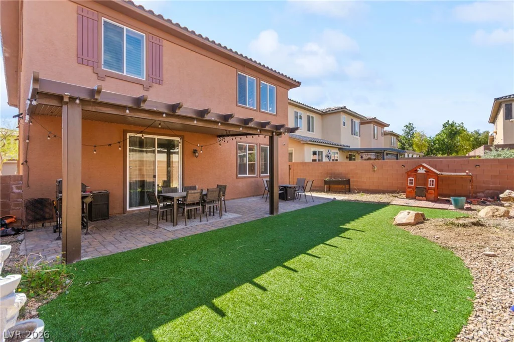 7584 Engleberg, Las Vegas, NV 89178