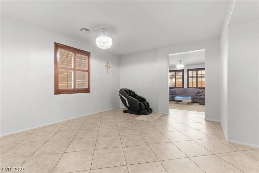 7584 Engleberg, Las Vegas, NV 89178