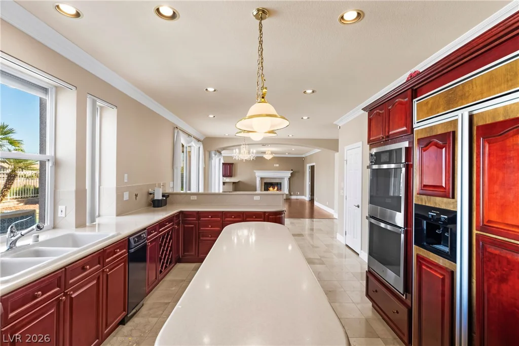 2432 Tour Edition, Henderson, NV 89074