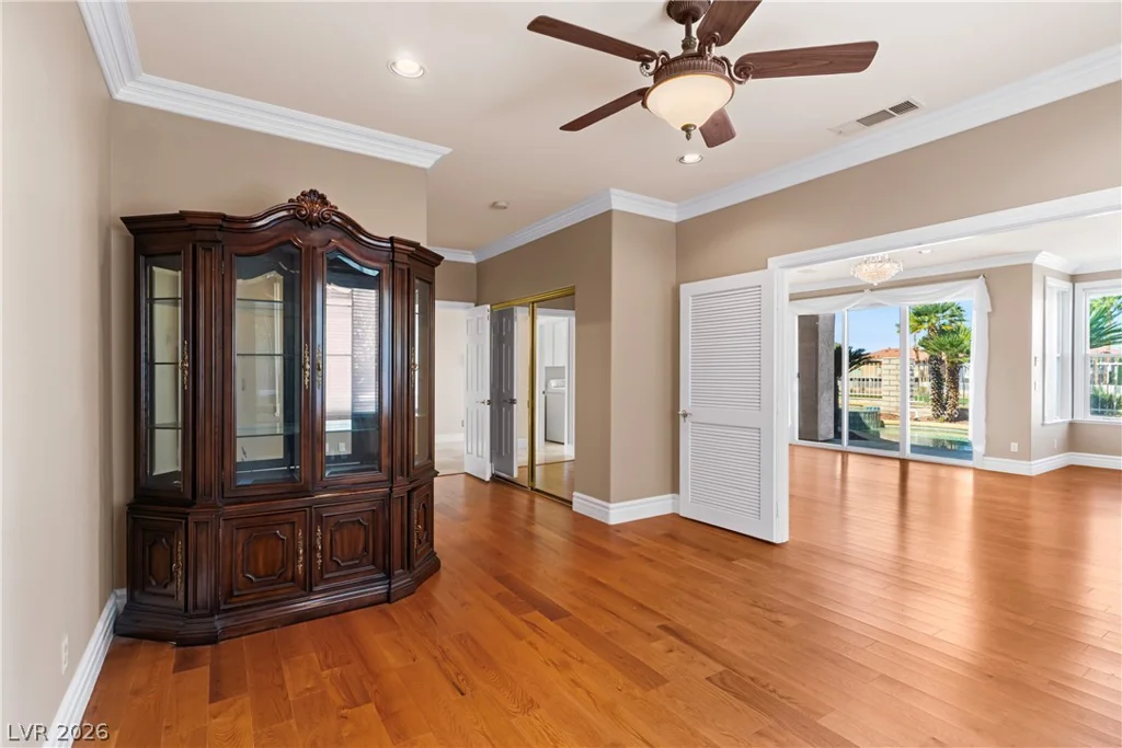 2432 Tour Edition, Henderson, NV 89074