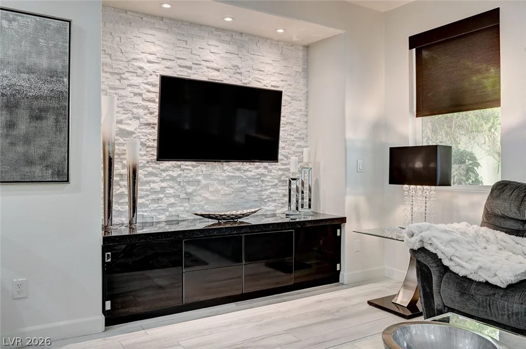3555 Shelome, Las Vegas, NV 89121