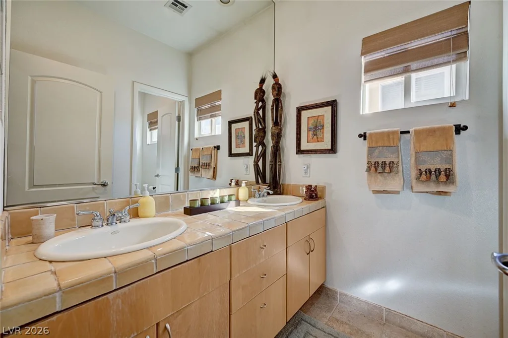3555 Shelome, Las Vegas, NV 89121