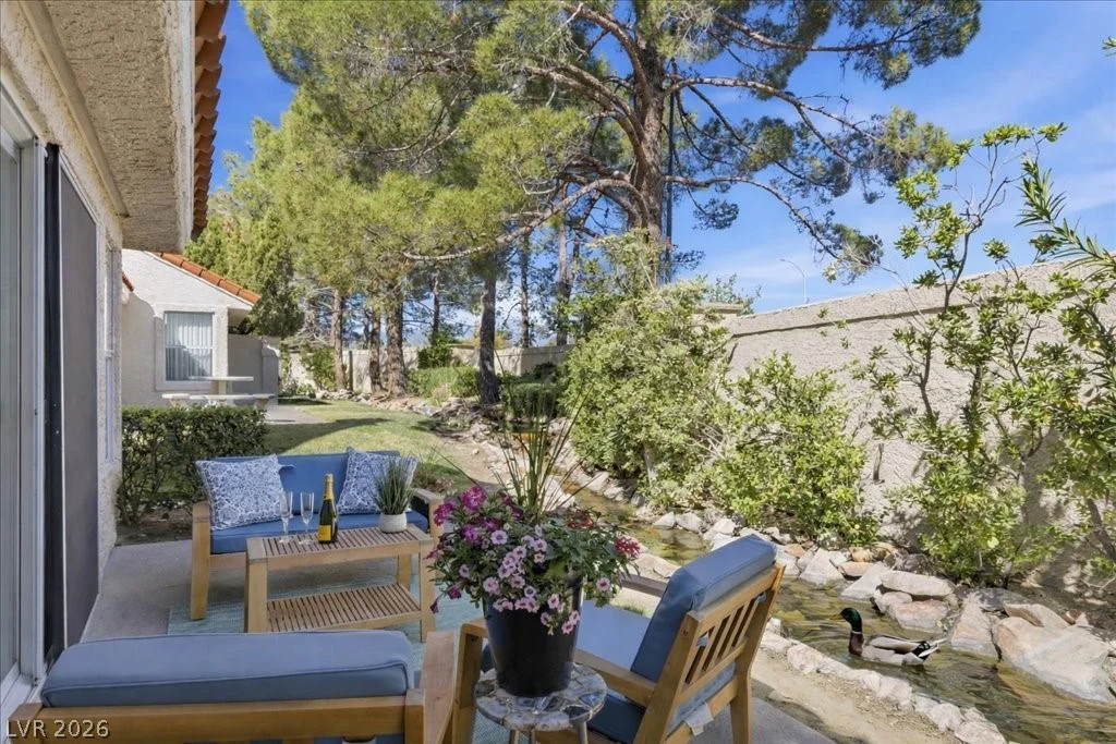 7012 Bright Springs, Las Vegas, NV 89113