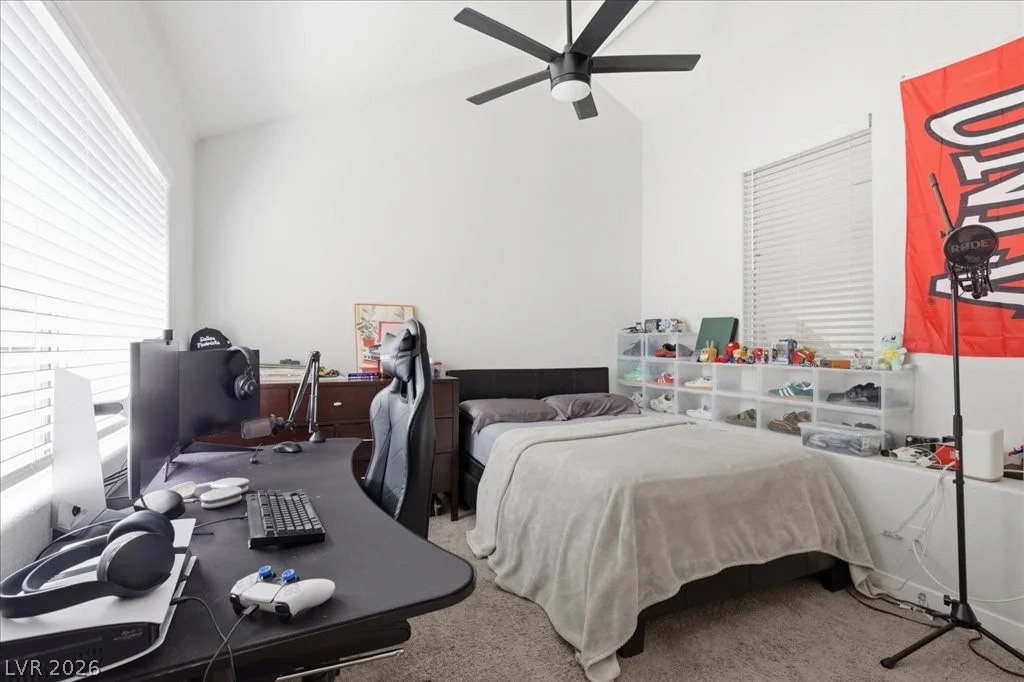 7012 Bright Springs, Las Vegas, NV 89113