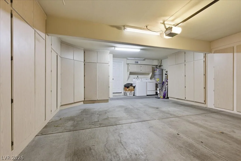 7012 Bright Springs, Las Vegas, NV 89113