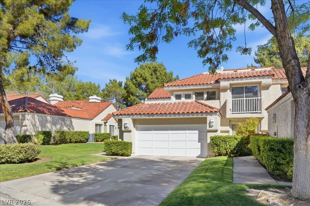 7012 Bright Springs, Las Vegas, NV 89113