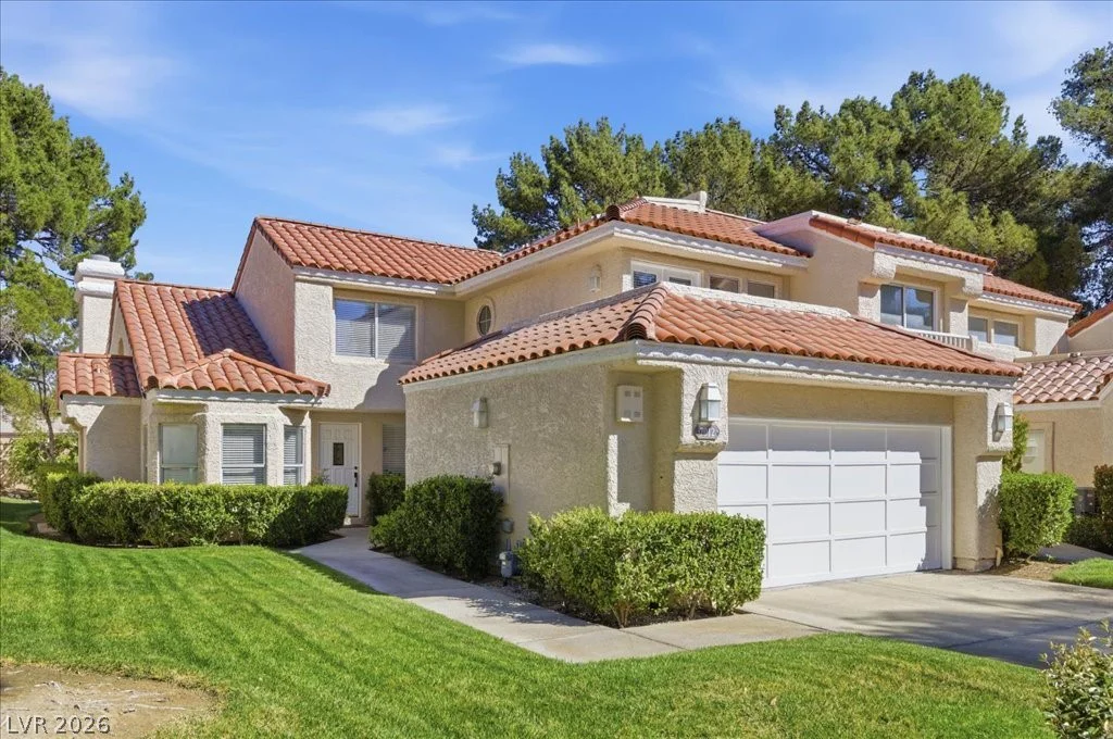 7012 Bright Springs, Las Vegas, NV 89113