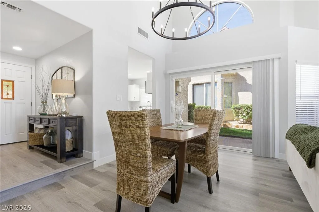7012 Bright Springs, Las Vegas, NV 89113