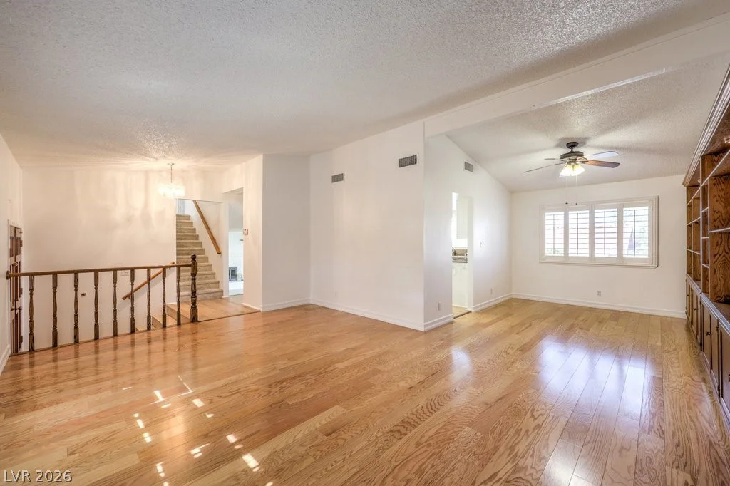 1621 Amalfi, Las Vegas, NV 89117