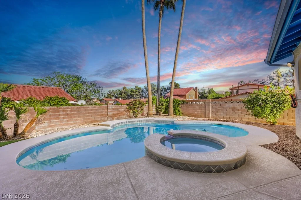 1621 Amalfi, Las Vegas, NV 89117