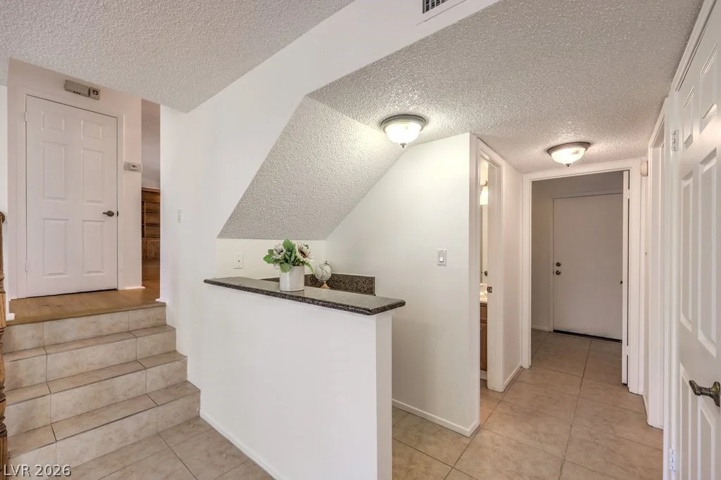 1621 Amalfi, Las Vegas, NV 89117