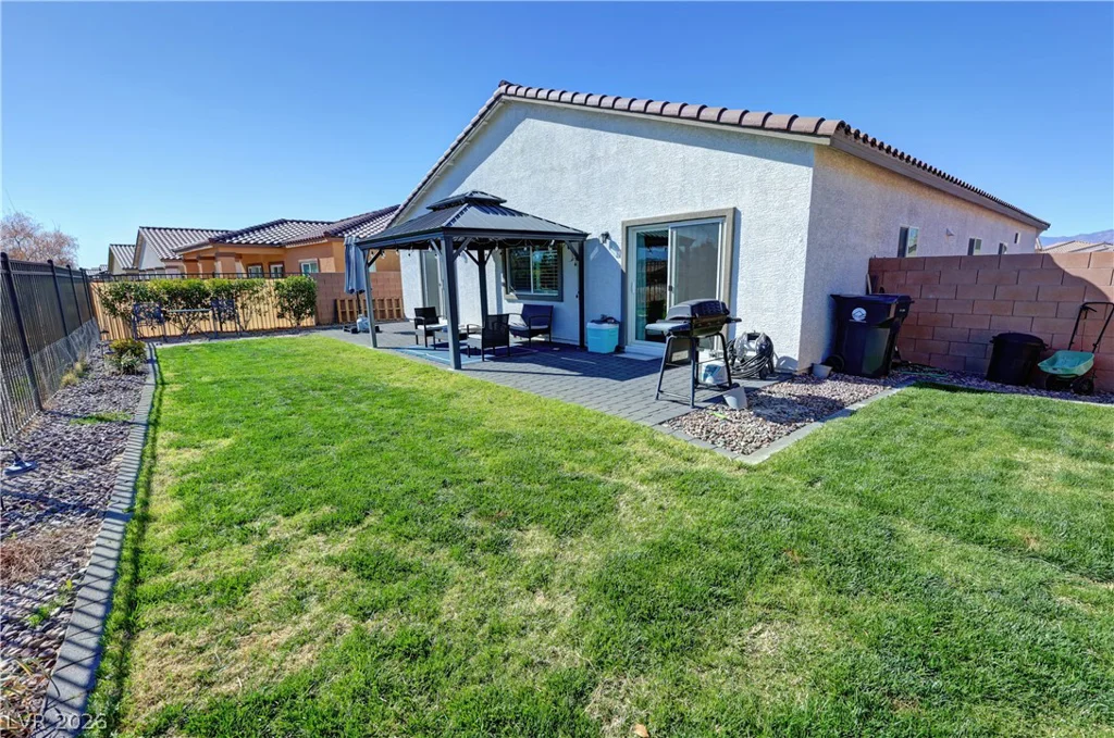 5675 La Campana, Pahrump, NV 89061