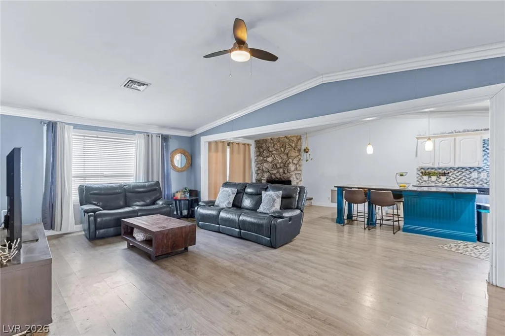 2423 Vista Colina, Henderson, NV 89014