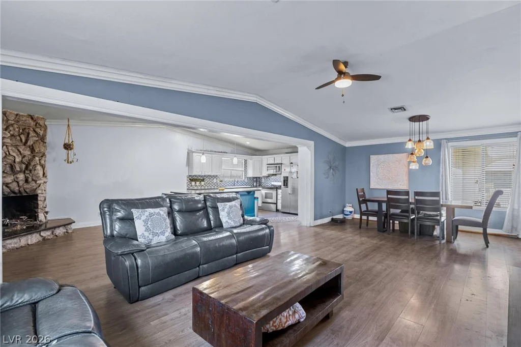 2423 Vista Colina, Henderson, NV 89014