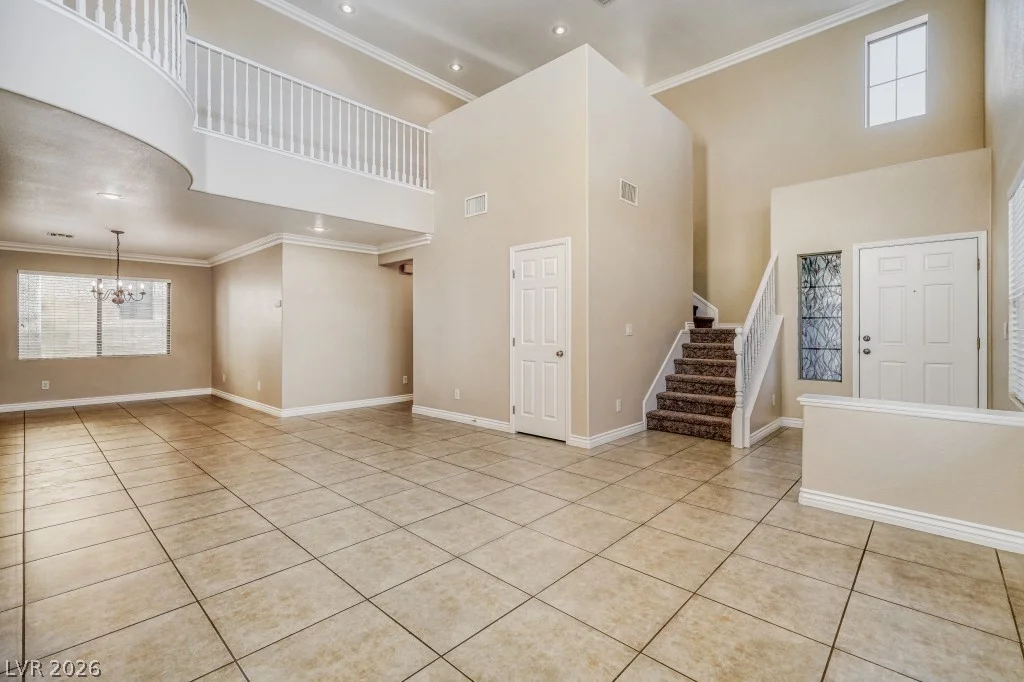 5565 Golden Palms, Las Vegas, NV 89148