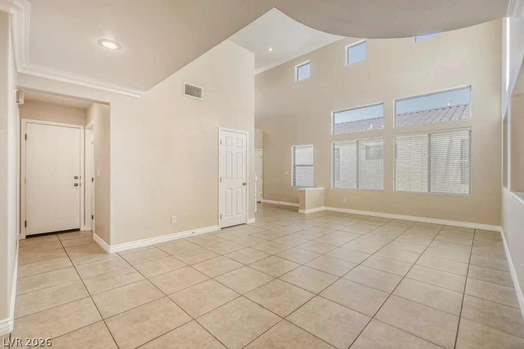 5565 Golden Palms, Las Vegas, NV 89148