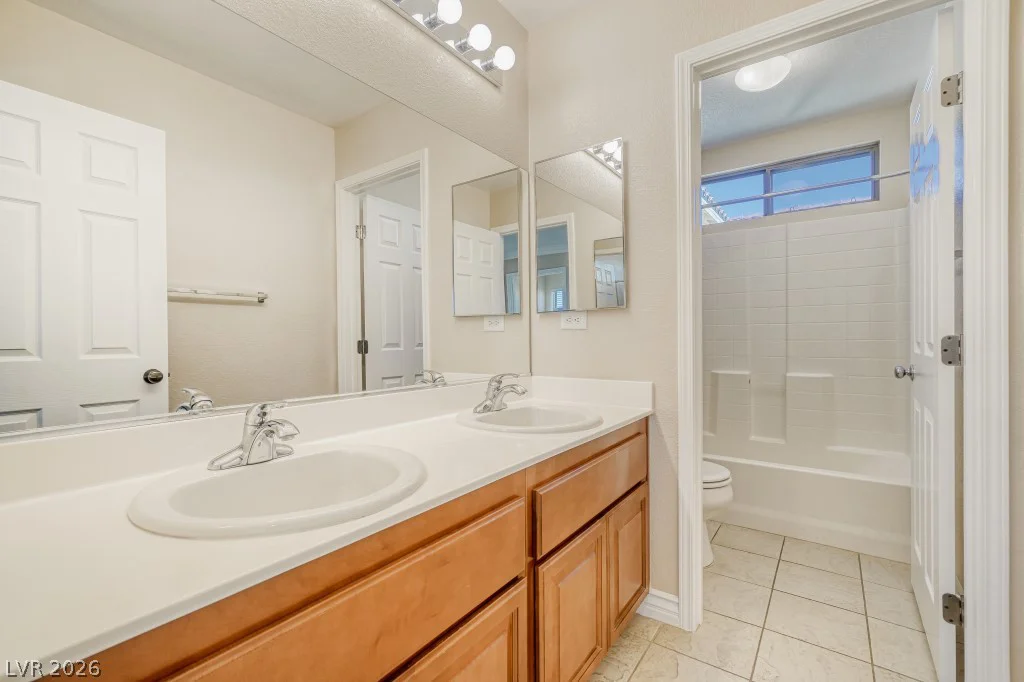 5565 Golden Palms, Las Vegas, NV 89148