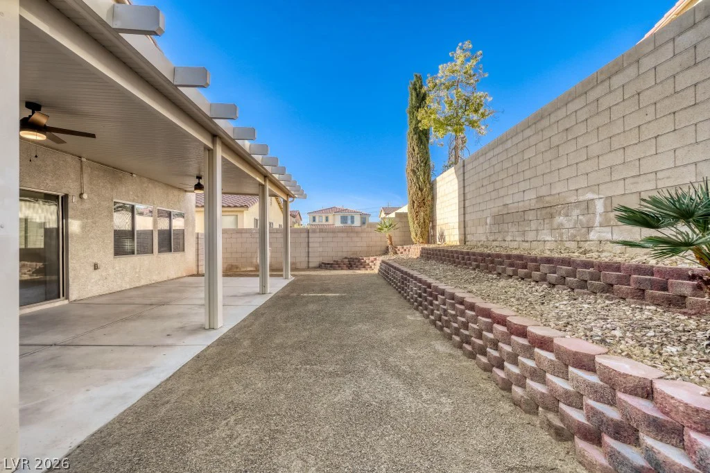 5565 Golden Palms, Las Vegas, NV 89148
