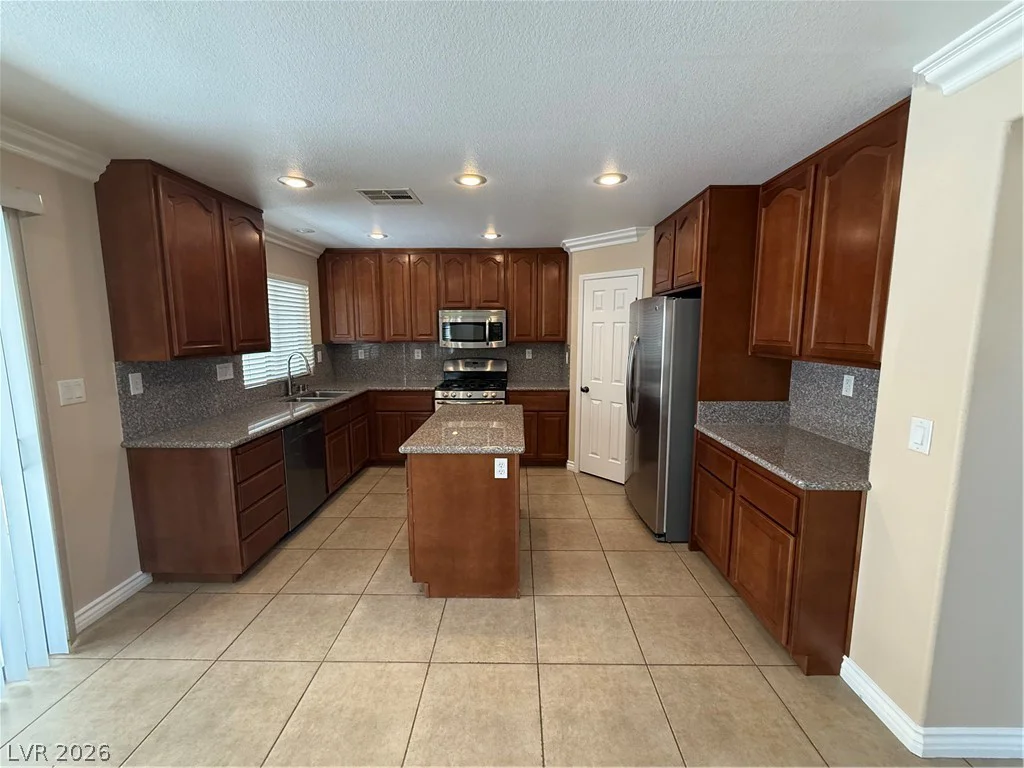 5565 Golden Palms, Las Vegas, NV 89148