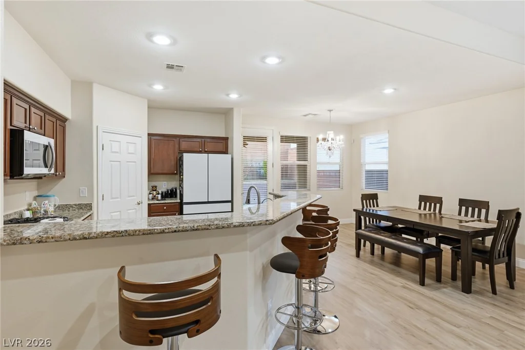 8668 Wade Lake, Las Vegas, NV 89178