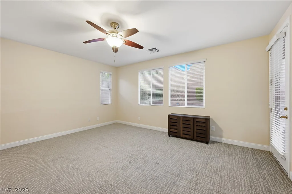 8668 Wade Lake, Las Vegas, NV 89178
