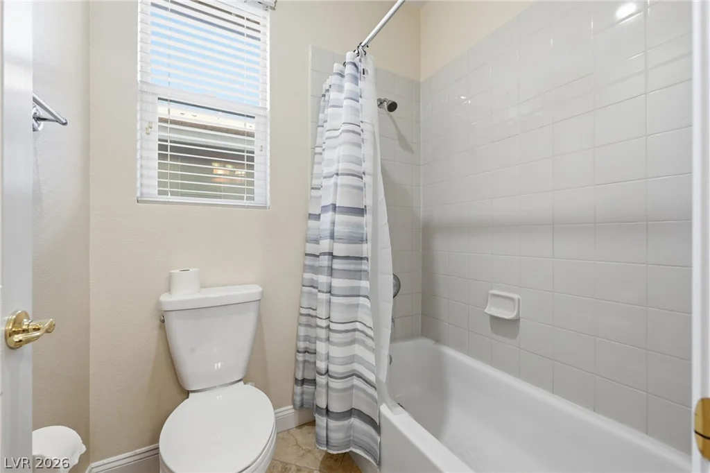 8668 Wade Lake, Las Vegas, NV 89178