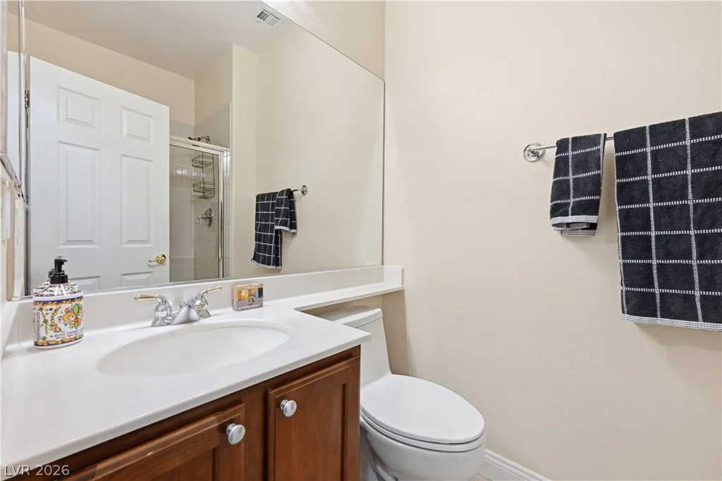 8668 Wade Lake, Las Vegas, NV 89178