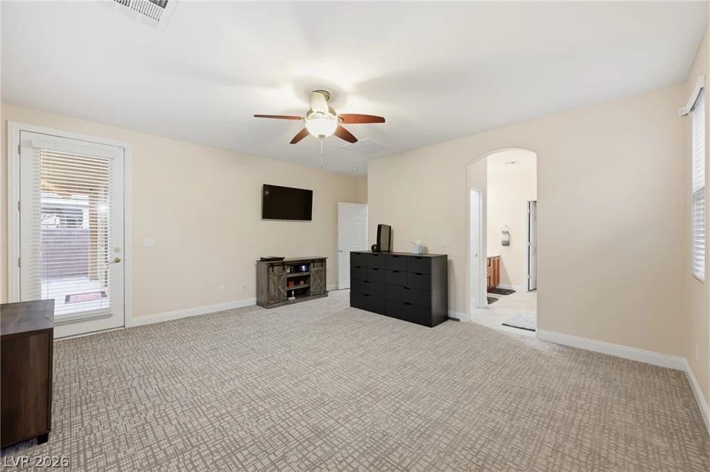 8668 Wade Lake, Las Vegas, NV 89178