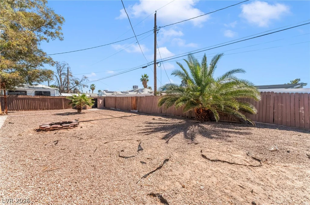 4319 Cory, Las Vegas, NV 89107