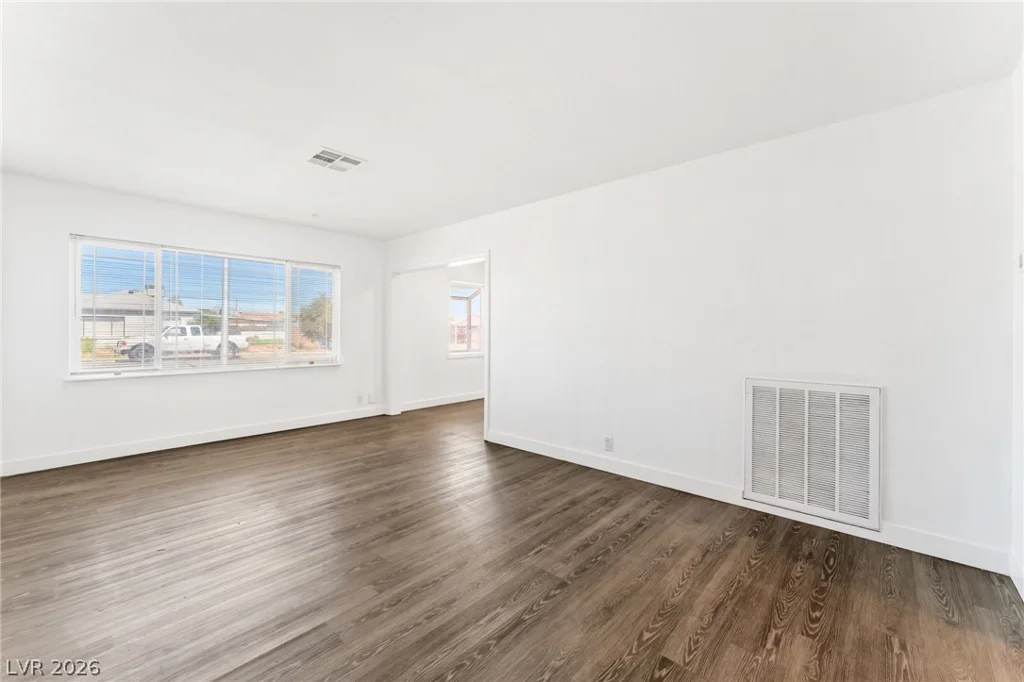 4319 Cory, Las Vegas, NV 89107