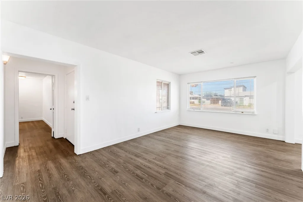 4319 Cory, Las Vegas, NV 89107