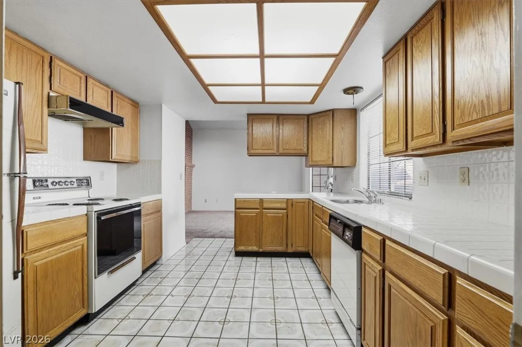 3449 Lorilou, Las Vegas, NV 89121