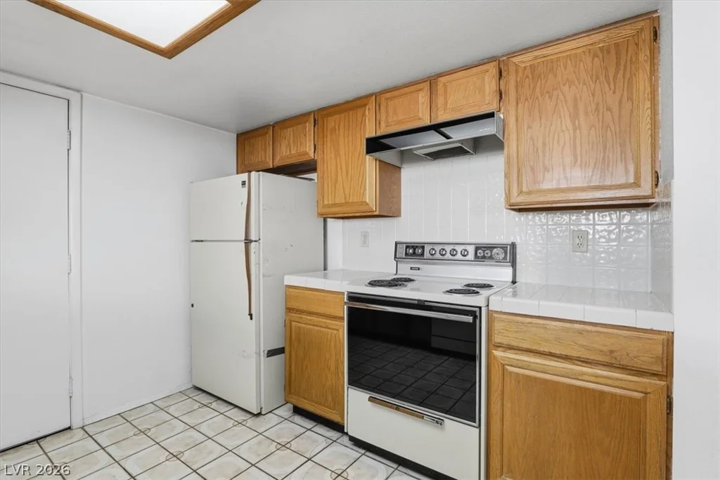 3449 Lorilou, Las Vegas, NV 89121