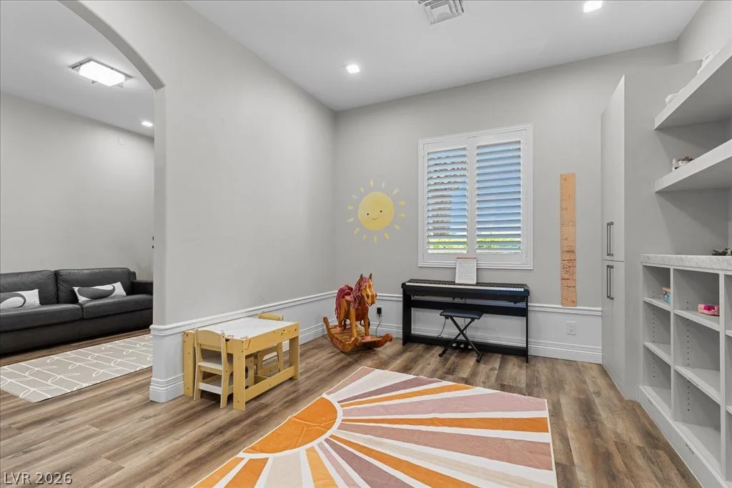8455 Stange, Las Vegas, NV 89129